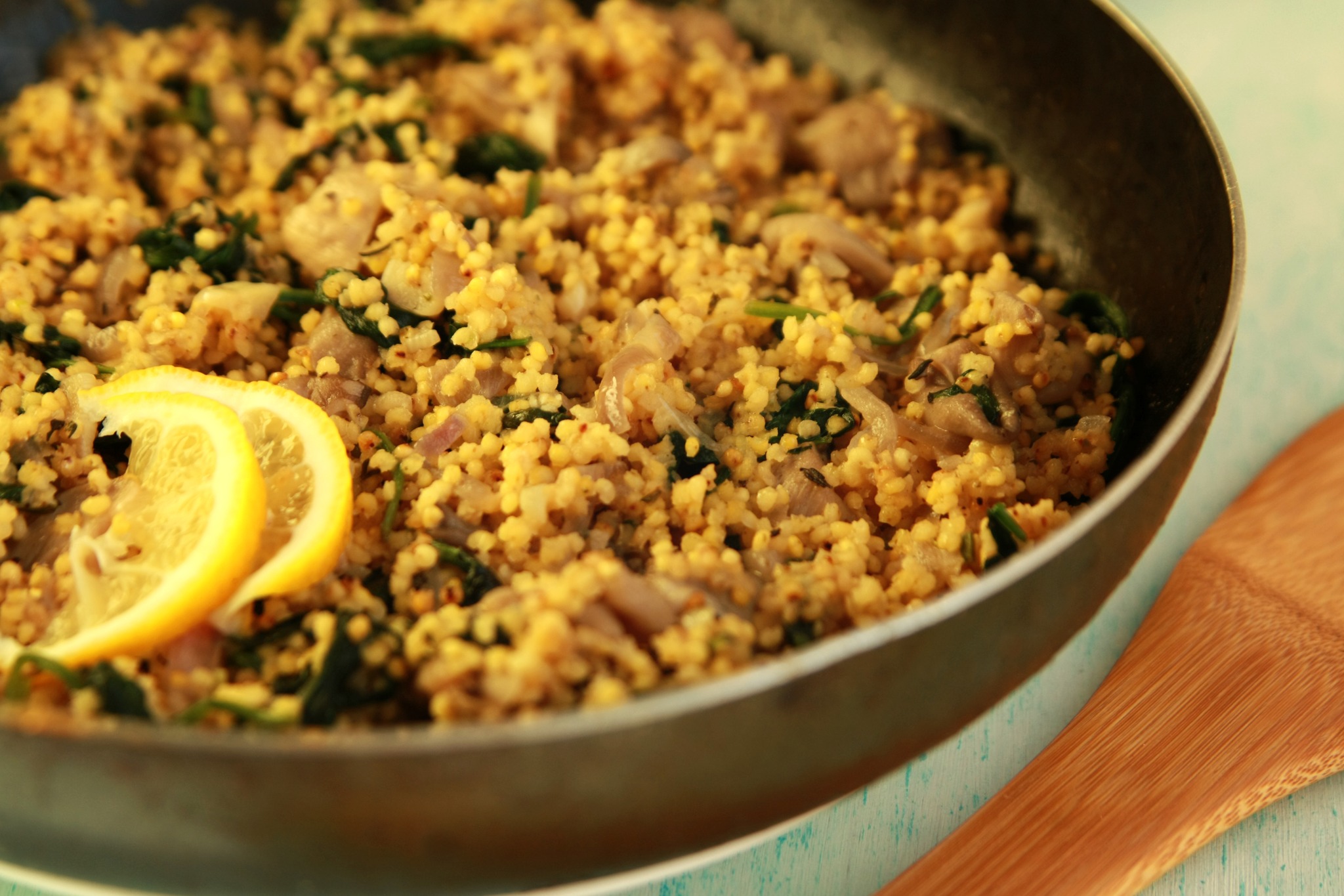 Israeli Couscous With Spinach Mushrooms And White Wine Israel Cart 8046